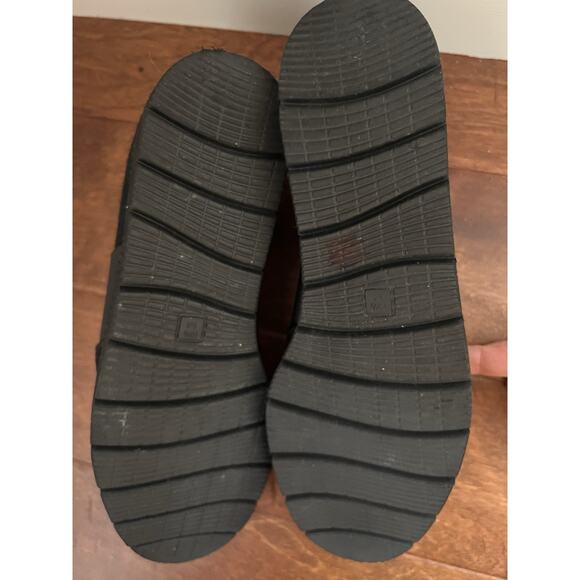 Vaneli Woman’s 10.5 Black Suede Slip-On Loafers Shoes Studded Sole Comfort - Picture 6 of 6